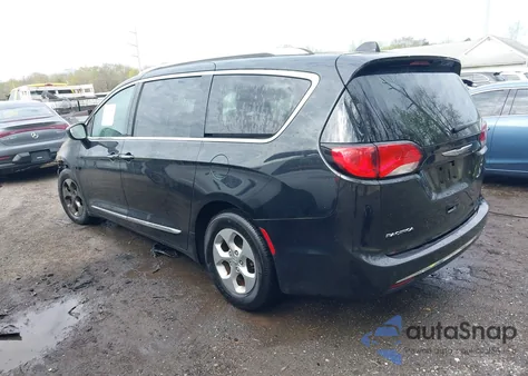 2017 Chrysler Pacifica Touring-L Plus из США, поврежденный, VIN 2C4RC1EG0HR688836